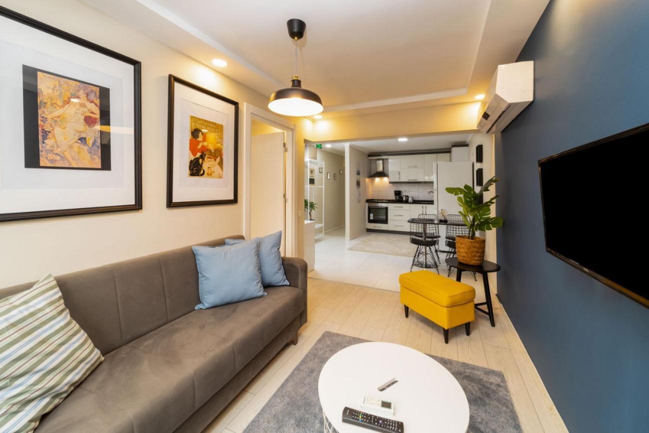 Daire Lovely Flat Near Hadrians Gate *